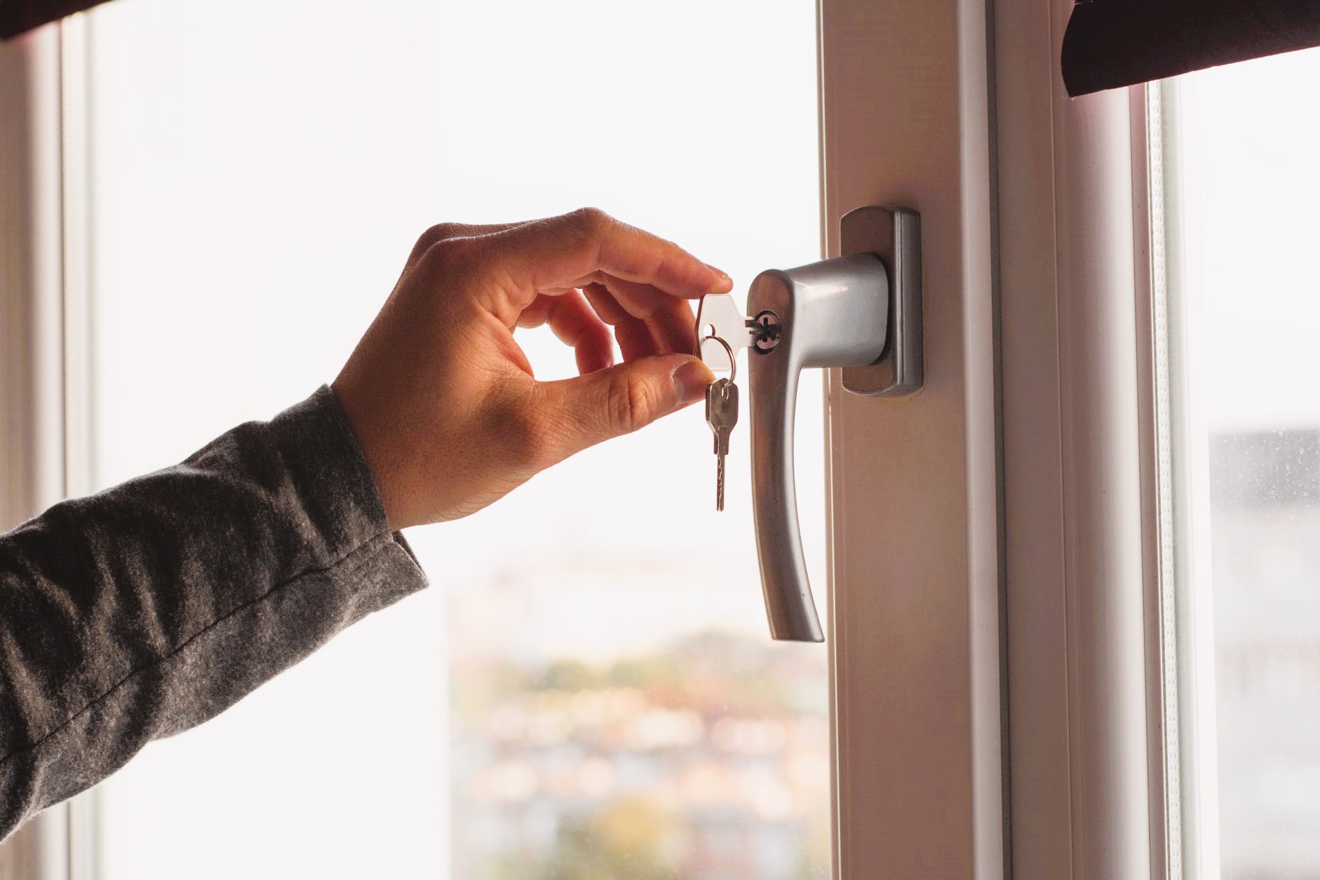 Enhancing Your Home’s Security with High-Quality Plastic Windows